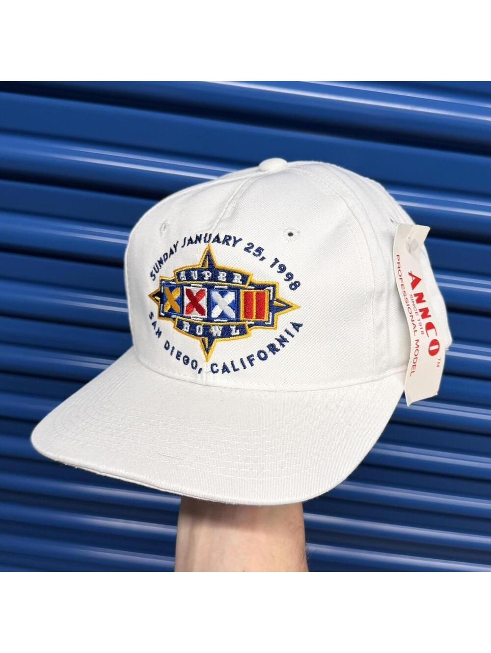 American Vintage Men's White and Blue Hat